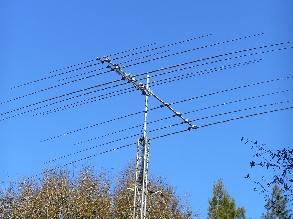 JK NAVASSA-5 antenna on its tower